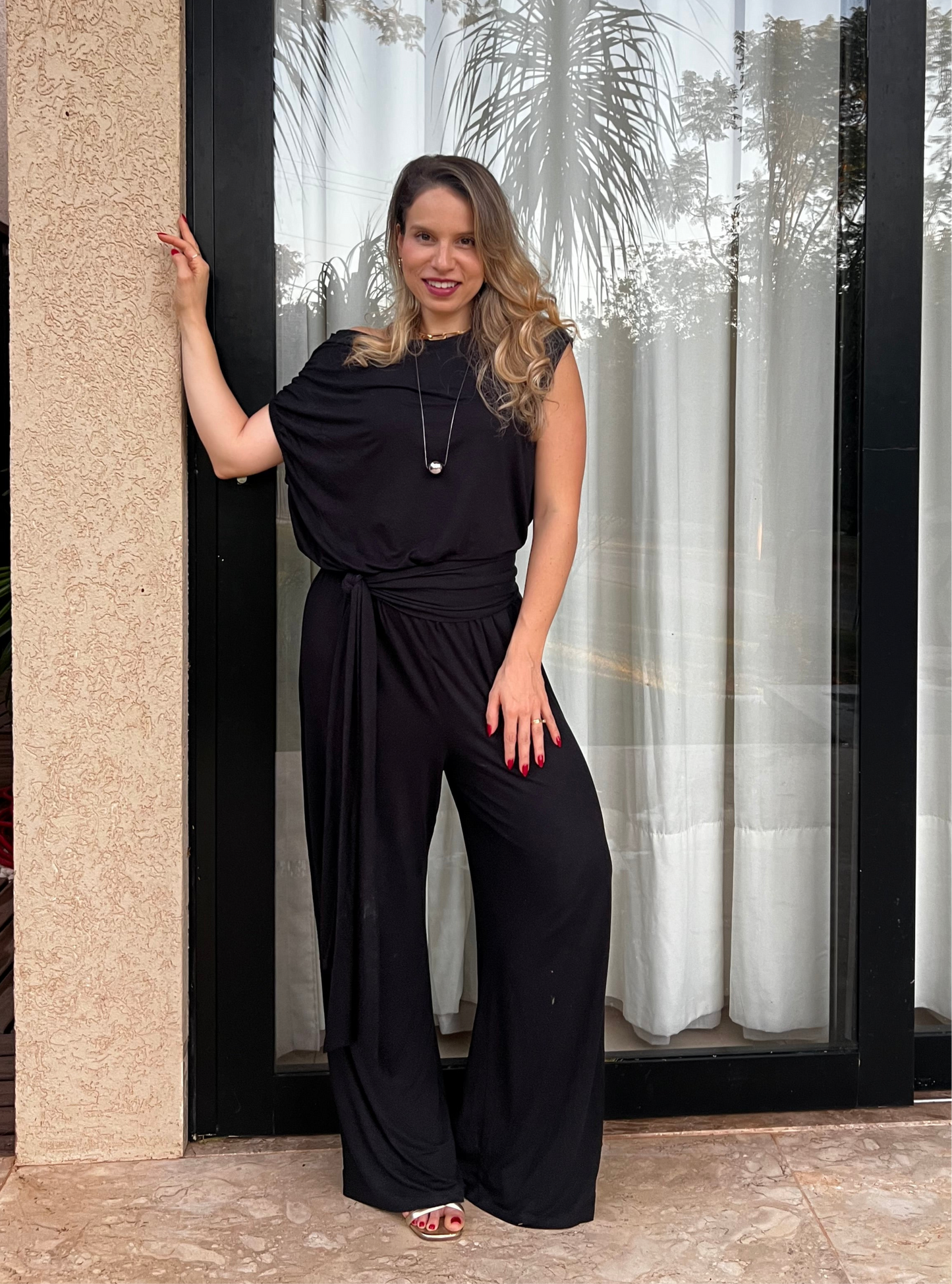 Macacão Delma Preto